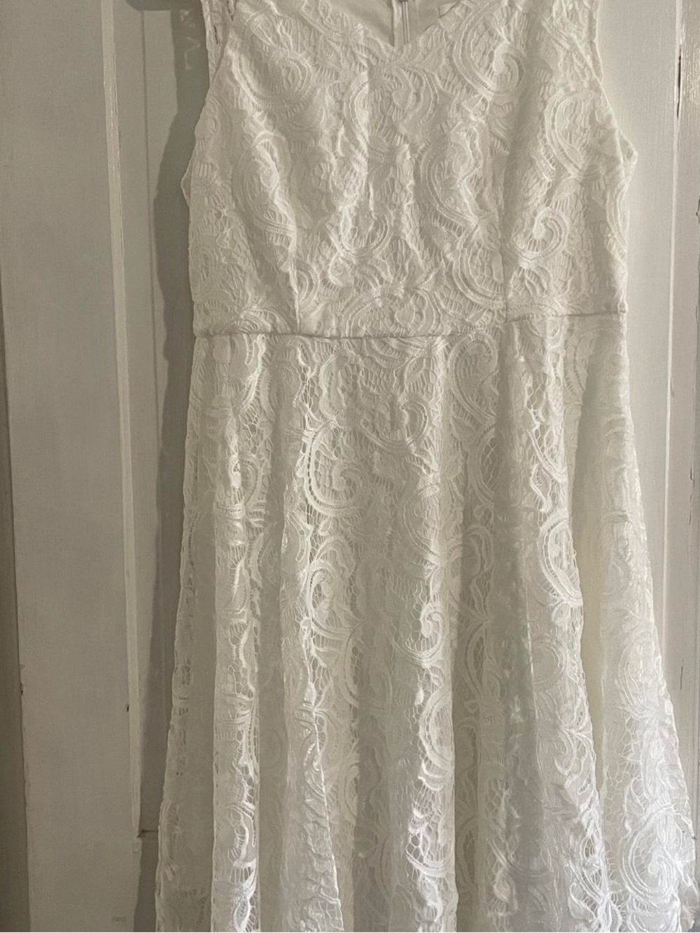 Classic White Lace Midi Dress - Elegant Women's Midi